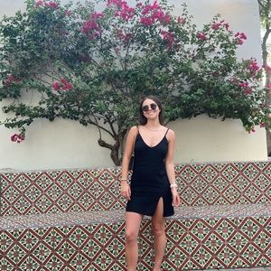 REFORMATION MARLOWE DRESS SIZE SMALL